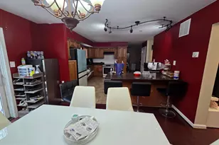 110 Jennifer Way, Upper Chichester, PA 19061 - Photo 8