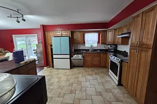 110 Jennifer Way, Upper Chichester, PA 19061 - Photo 10