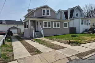 916 Spruce St, Collingdale, PA 19023 - Photo 2