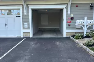 200 W Wayne Ave, Wayne, PA 19087 - Photo 16