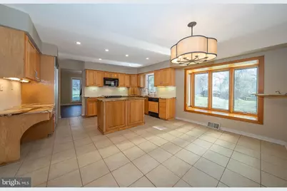 112 Cove Lane, Media, PA 19063 - Photo 14