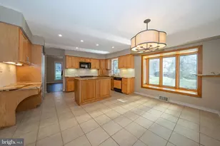 112 Cove Ln, Media, PA 19063 - Photo 14