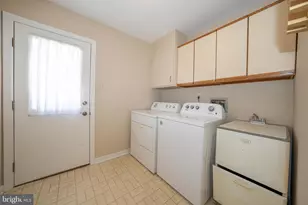 112 Cove Ln, Media, PA 19063 - Photo 22