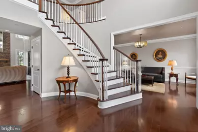 402 Park Hill Lane, Newtown Square, PA 19073 - Photo 2