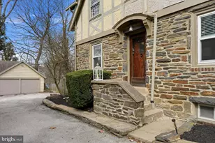 310 Old Forest Rd, Wynnewood, PA 19096 - Photo 2