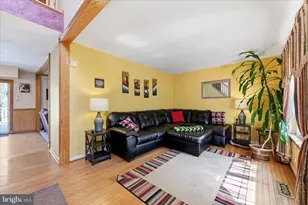 4305 Riders Ln, Upper Chichester, PA 19061 - Photo 8