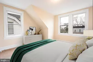 2013 Edgmont Ave, Chester, PA 19013 - Photo 2