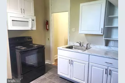 220 S Scott Avenue #3RD FLOOR, Glenolden, PA 19036 - Photo 10