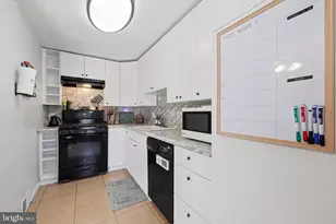 950 Taylor Dr, Folcroft, PA 19032 - Photo 6