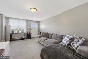 950 Taylor Dr, Folcroft, PA 19032 - Photo 4