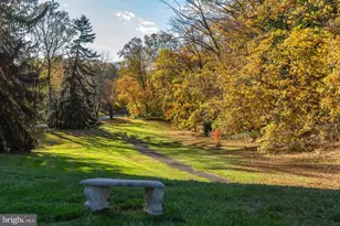 8 Summit Dr, Bryn Mawr, PA 19010 - Photo 42