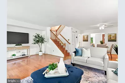 8 Summit Drive, Bryn Mawr, PA 19010 - Photo 2