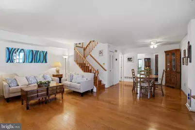 8 Summit Drive, Bryn Mawr, PA 19010 - Photo 2