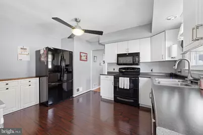 129 E Maple Avenue, Brookhaven, PA 19015 - Photo 6