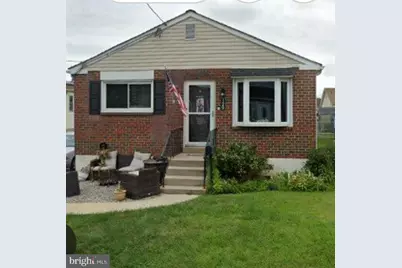 129 E Maple Avenue, Brookhaven, PA 19015 - Photo 2