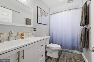 129 E Maple Ave, Brookhaven, PA 19015 - Photo 8