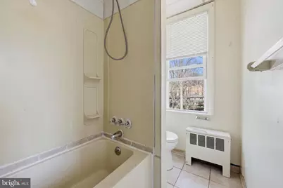 909 Springfield Road #D, Darby, PA 19023 - Photo 14