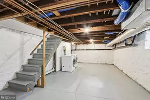 205 N Aberdeen Ave, Wayne, PA 19087 - Photo 32