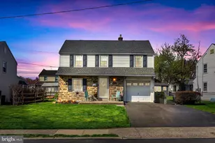 409 Holmes Rd, Morton, PA 19070 - Photo 2