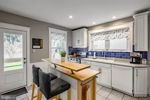 2525 Olcott Ave, Ardmore, PA 19003 - Photo 12