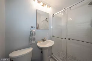 8 Grove Ln, Broomall, PA 19008 - Photo 30