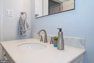 8 Grove Ln, Broomall, PA 19008 - Photo 24