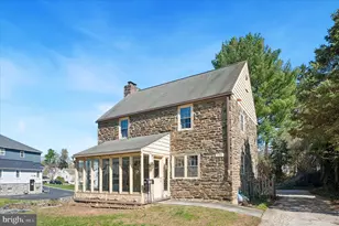 125 S Sproul Rd, Broomall, PA 19008 - Photo 2