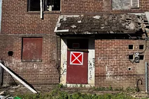 1413 Honan St, Chester, PA 19013 - Photo 2