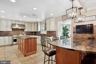 770 Robinhood Rd, Bryn Mawr, PA 19010 - Photo 6