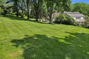 770 Robinhood Rd, Bryn Mawr, PA 19010 - Photo 26