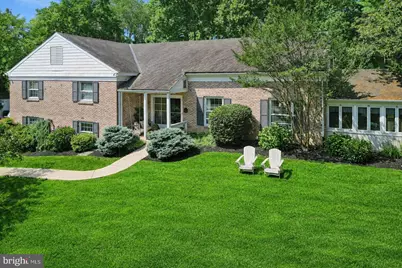 770 Robinhood Road, Bryn Mawr, PA 19010 - Photo 1