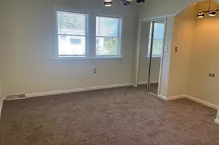 525 Highland Ave, Chester, PA 19013 - Photo 18