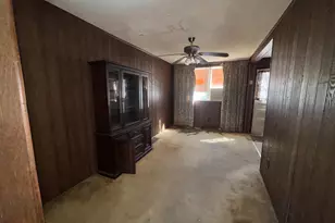 519 S 4th St, Darby, PA 19023 - Photo 4