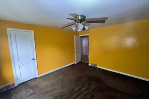 519 S 4th St, Darby, PA 19023 - Photo 10