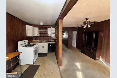 519 S 4th Street, Darby, PA 19023 - Photo 6