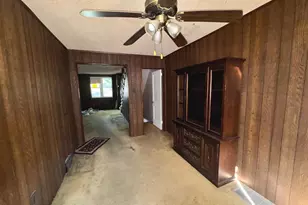 519 S 4th St, Darby, PA 19023 - Photo 4
