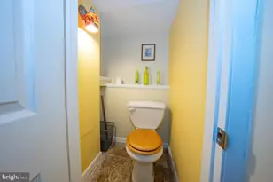 349 Glen Gary Dr, Havertown, PA 19083 - Photo 38