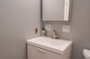 617 St Anthony Ln, Upper Darby, PA 19082 - Photo 10