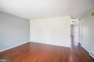 617 St Anthony Ln, Upper Darby, PA 19082 - Photo 38