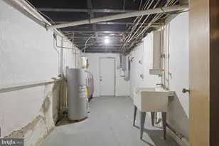 236 Hampden Rd, Upper Darby, PA 19082 - Photo 34