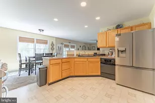 209 W Forestview Ave, Brookhaven, PA 19015 - Photo 16