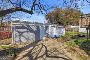 7864 Beverly Blvd, Upper Darby, PA 19082 - Photo 26