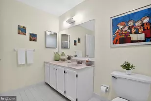 4201 Chatham Cir, Upper Chichester, PA 19014 - Photo 20