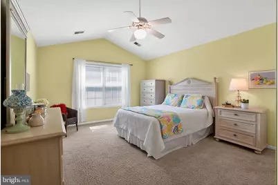 4201 Chatham Circle, Upper Chichester, PA 19014 - Photo 18