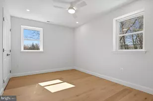 106 Bella Dr, Broomall, PA 19008 - Photo 16