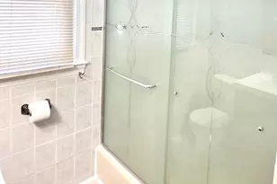 105 N Fairview Ave, Upper Darby, PA 19082 - Photo 12