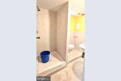 105 N Fairview Avenue, Upper Darby, PA 19082 - Photo 14