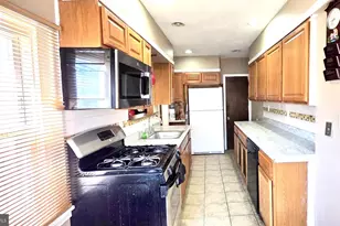 105 N Fairview Ave, Upper Darby, PA 19082 - Photo 6