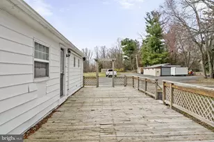 2730 Old Cedar Grove Rd, Broomall, PA 19008 - Photo 6