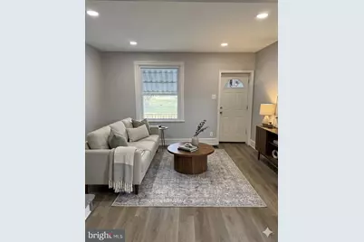 412 Pusey Avenue, Collingdale, PA 19023 - Photo 4